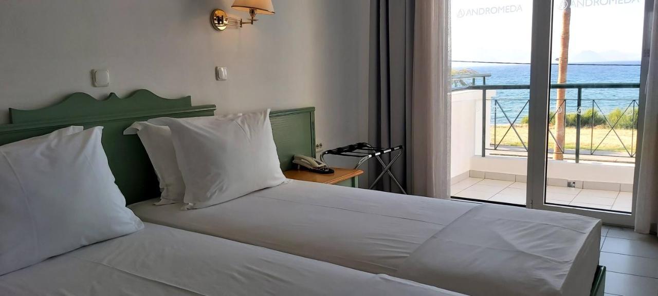 Andromeda Hotel Apartments ซาลิดี ภายนอก รูปภาพ